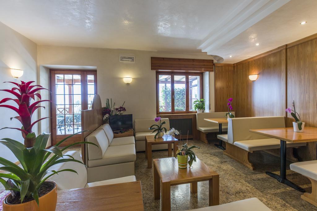 מלון מאלצ'סינה Garni Casa Rabagno מראה חיצוני תמונה