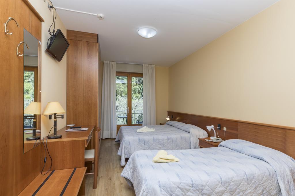 מלון מאלצ'סינה Garni Casa Rabagno מראה חיצוני תמונה