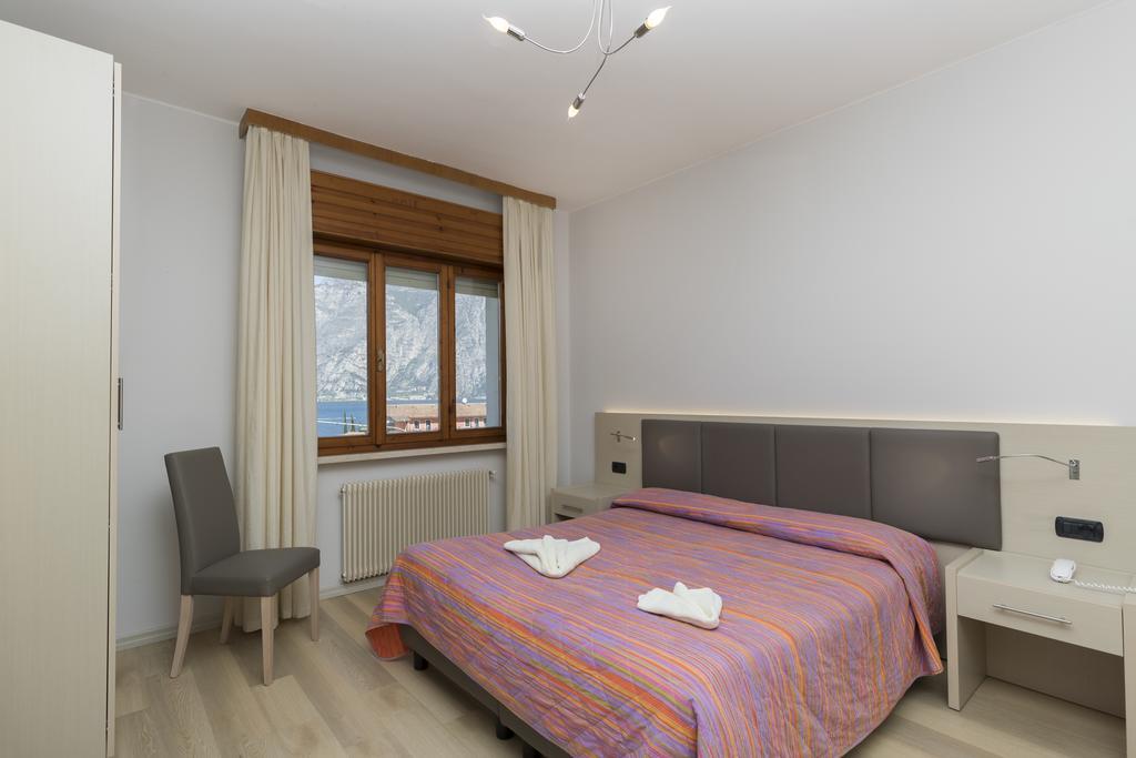 מלון מאלצ'סינה Garni Casa Rabagno מראה חיצוני תמונה
